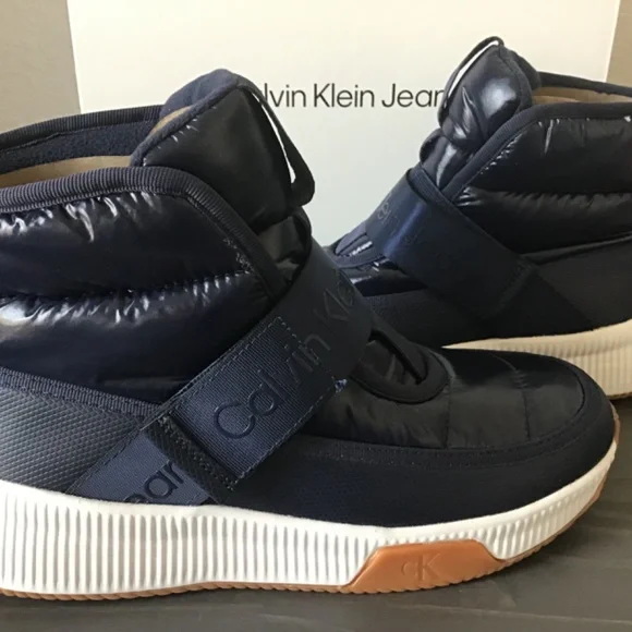 CALVIN KLEIN JEANS Women's Mabon Nylon High Top Sneakers, size 9.5
